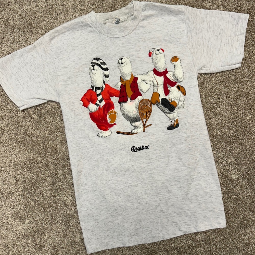 Vintage‎ Polar Bear Quebec Double Sided Tshirt Size Small Canada Single Stitch
